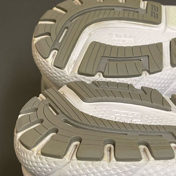 Brooks Adrenaline GTS 22 1203531D045 Gray Women's Wide Running Shoes Size 9D - Picture 15 of 16